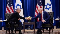 Netanyahu and Biden shaking hands